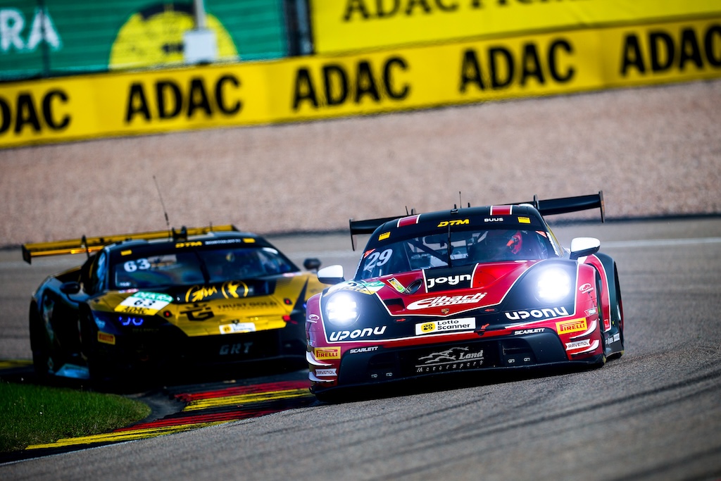 Bastian Buus tog sats i svær DTM-weekend på Sachsenring.
(Foto: Land-Motorsport)